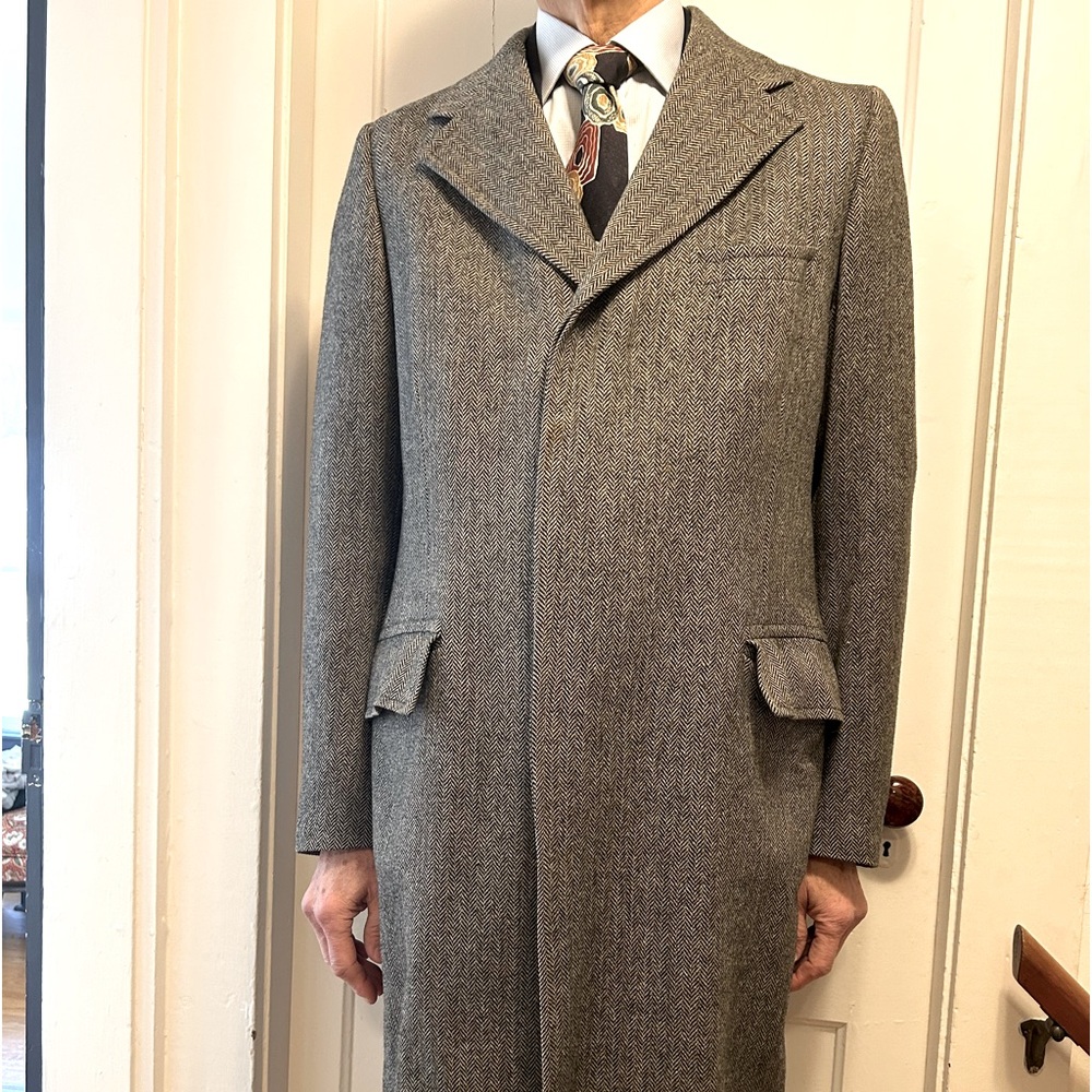Handsome Grey Wool Men’s Herringbone Top Coat in Mint Condition.